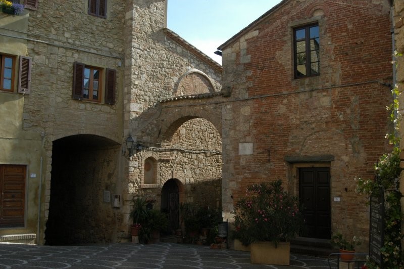 BIBBONA CENTRO STORICO